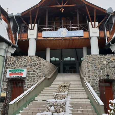 Hotel Zodiaco Сексард Екстер'єр фото