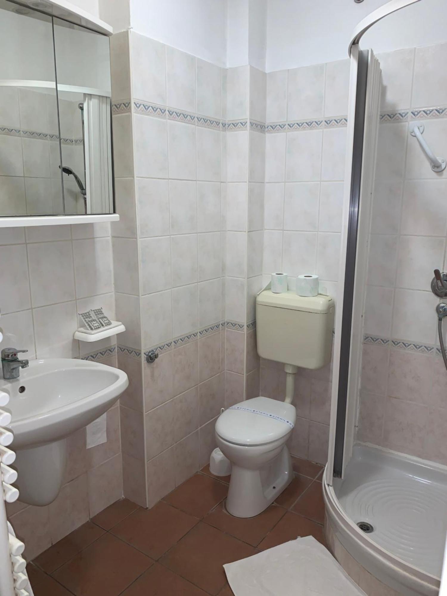 Hotel Zodiaco Сексард Номер фото